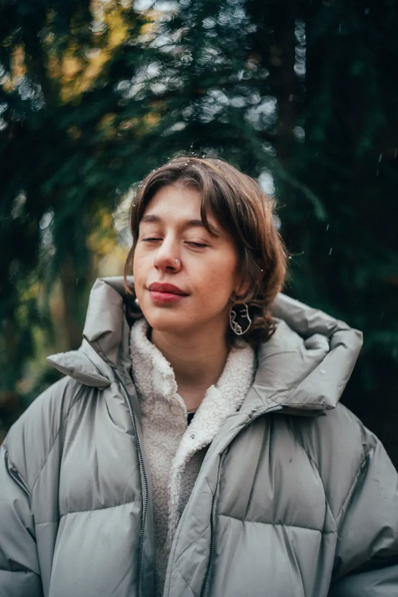 Julia - MindfulBreathBeyond